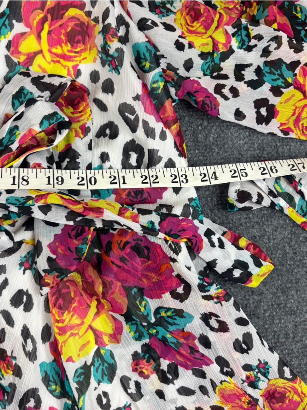 TORRID x Betsey Johnson Women’s White Leopard Floral Chiffon Dress size:: 5 - Picture 8 of 11